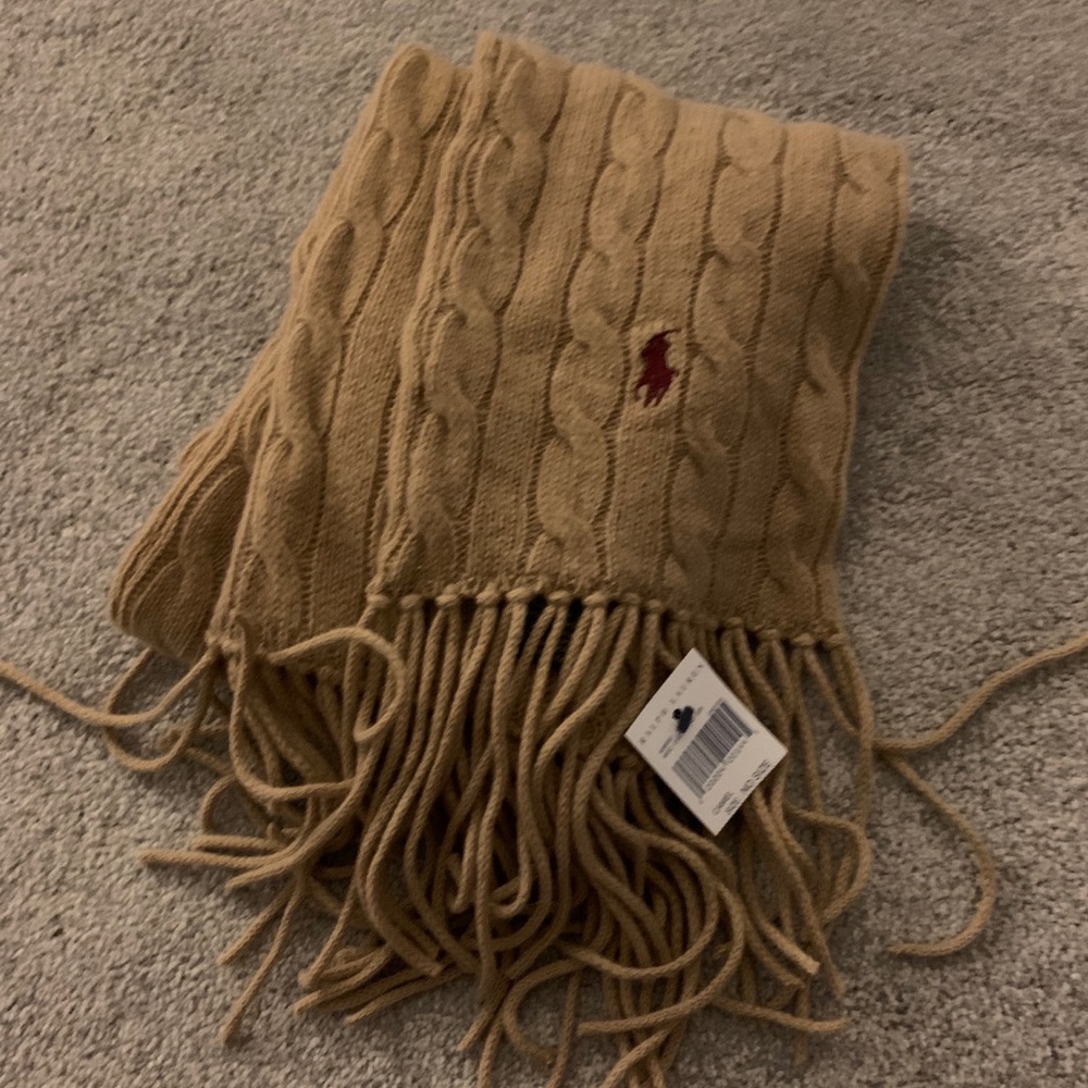 NWT Polo Ralph Lauren cable scarf
